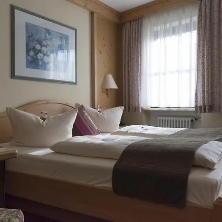 AKZENT Hotel Am Bach Dettelbach Exterior foto
