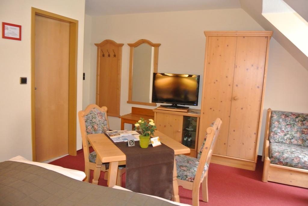 Akzent Am Bach Dettelbach